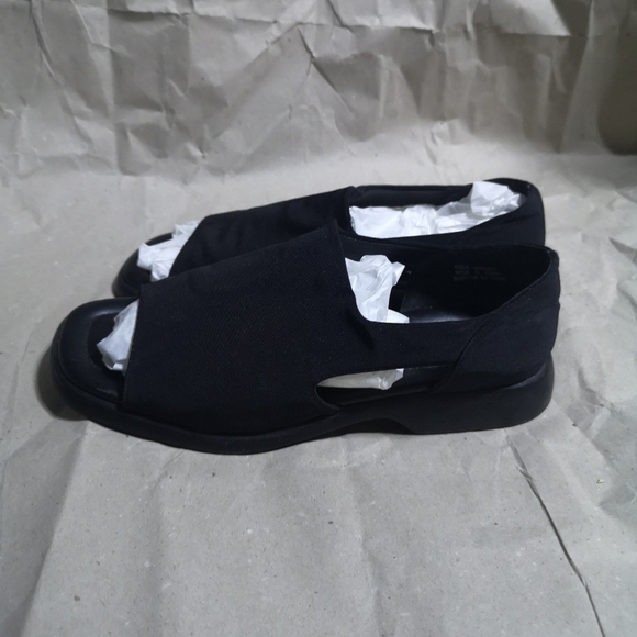 Vintage Cutout Elastic Band Black Sandals for Hipster Boho Summer - Picture 8 of 11